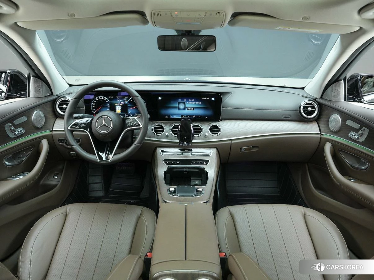 Mercedes-Benz E-class id 4486401 из Китая 21