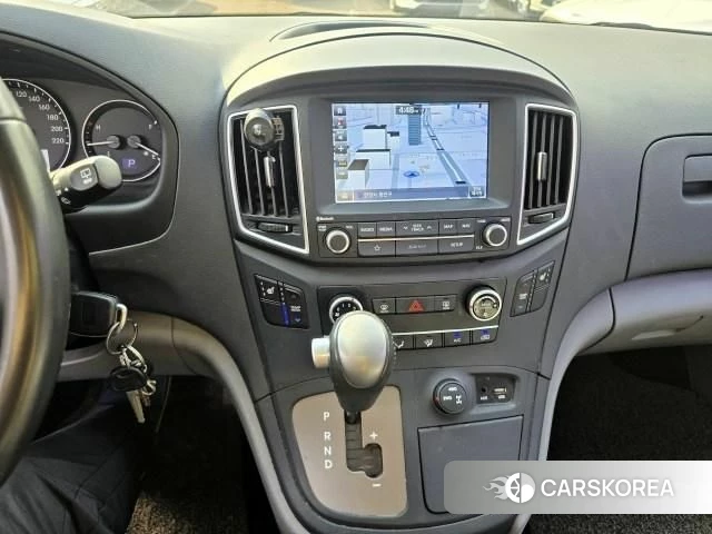 Hyundai The New Grand Starex id 4632855 из Кореи 18