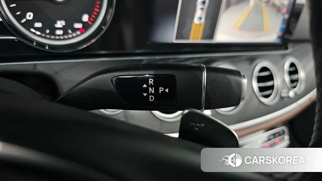 Mercedes-Benz E-Class W213 id 3867440 из Кореи 19