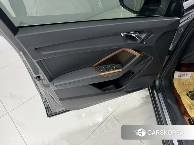 Audi Q3 id 4342157 из Китая 21