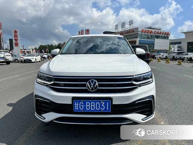 Volkswagen Tiguan L id 4256475 из Китая 17