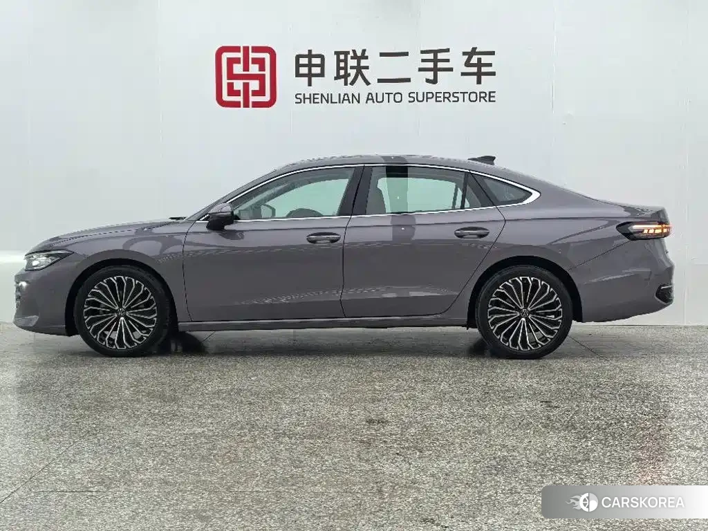 Volkswagen Passat id 4622334 из Китая 13