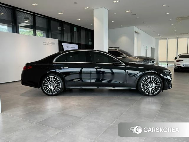 Mercedes-Benz E-Class W214 id 4729624 из Кореи 19