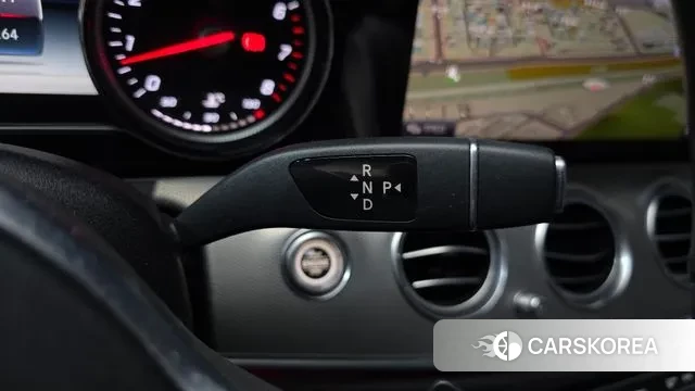 Mercedes-Benz E-Class W213 id 3484919 из Кореи 19