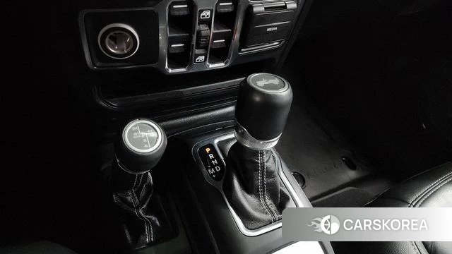 Jeep Wrangler (JL) id 3843941 из Кореи 19