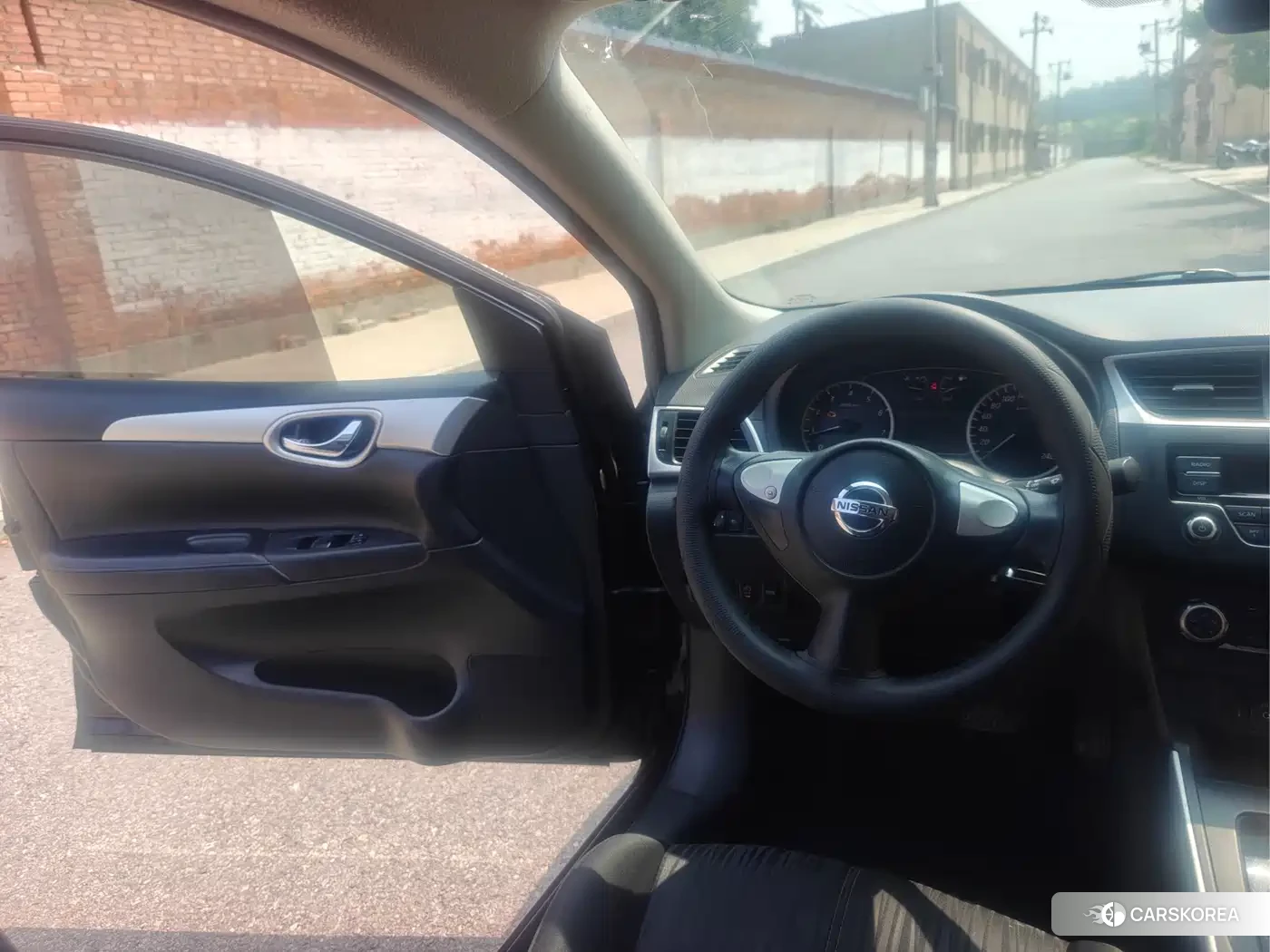 Nissan Sylphy id 4589291 из Китая 13