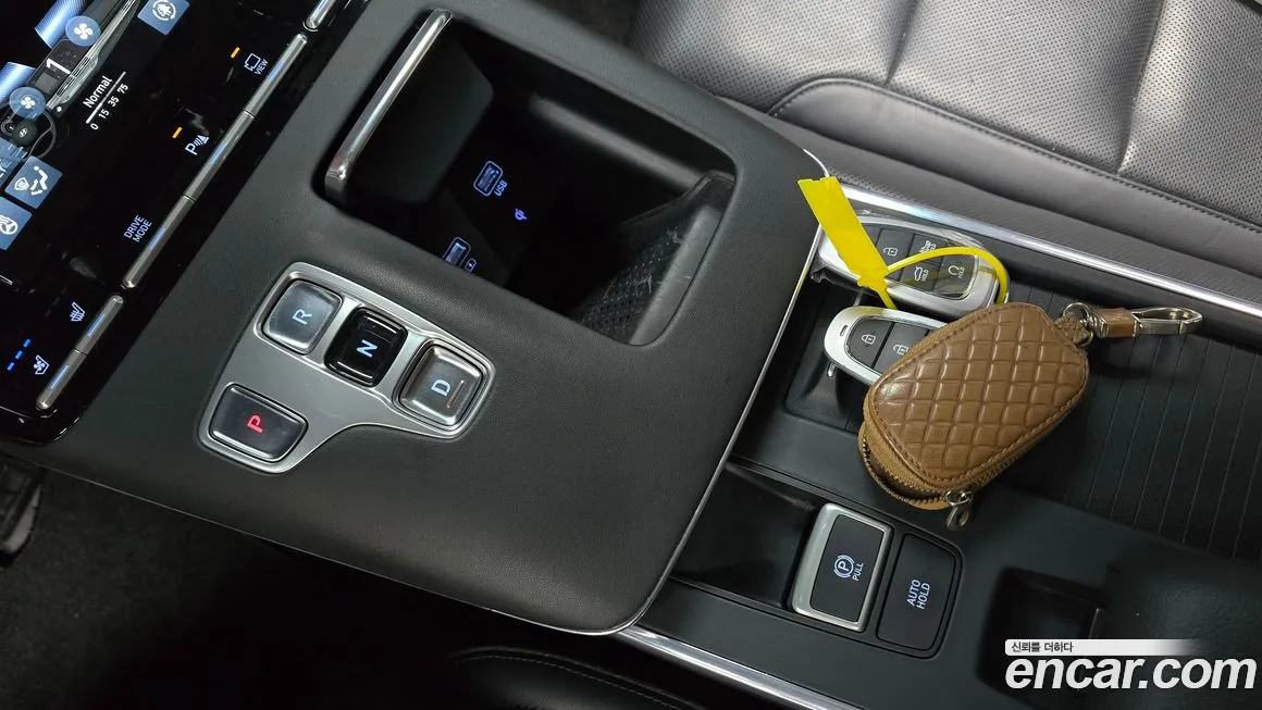 Hyundai The New Grandeur IG Hybrid id 1988932 из Кореи 19