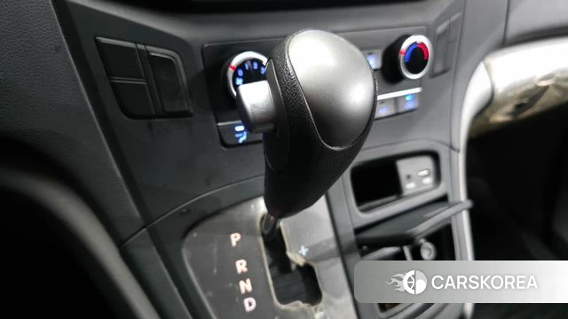 Hyundai The New Grand Starex id 3807337 из Кореи 19