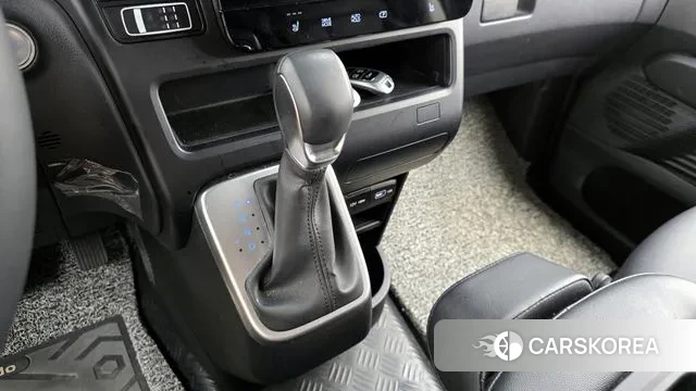 Hyundai Staria id 3043299 из Кореи 19