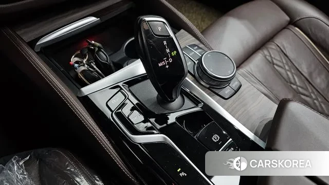 BMW 5 Series (G30) id 3582563 из Кореи 19