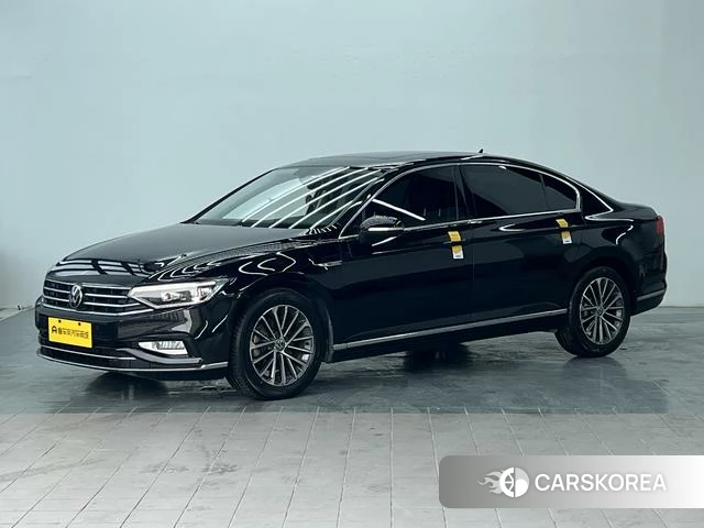 Volkswagen Magotan id 4275901 из Китая 19