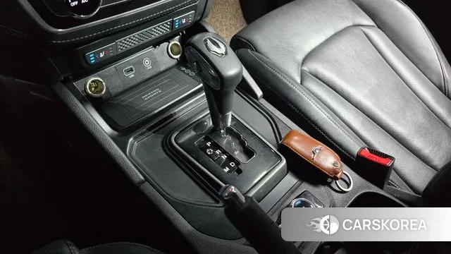 Ssangyong Rexton Sports Cannes id 2902018 из Кореи 19