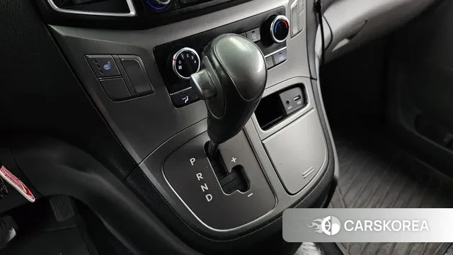 Hyundai The New Grand Starex id 3509547 из Кореи 19