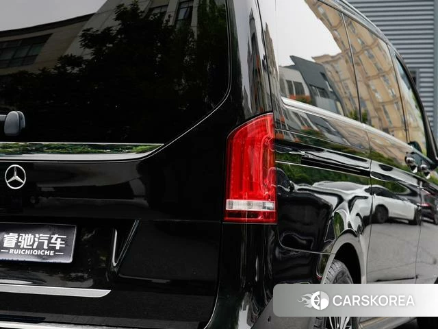 Mercedes-Benz V-class id 4399793 из Китая 21
