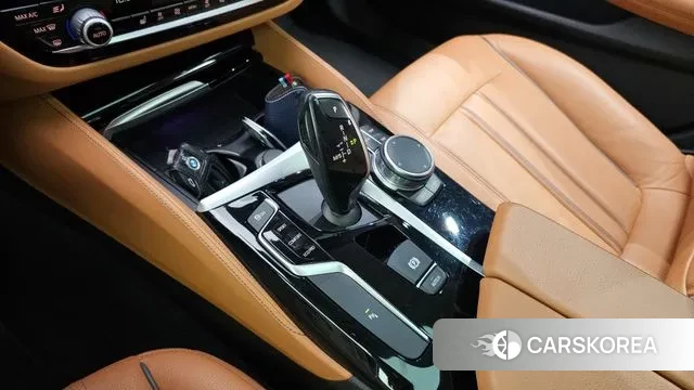 BMW 5 Series (G30) id 2966577 из Кореи 19