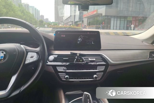 BMW 5 series PHEV id 4263957 из Китая 16