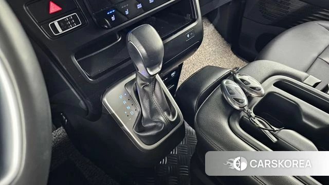 Hyundai Staria id 3940237 из Кореи 19