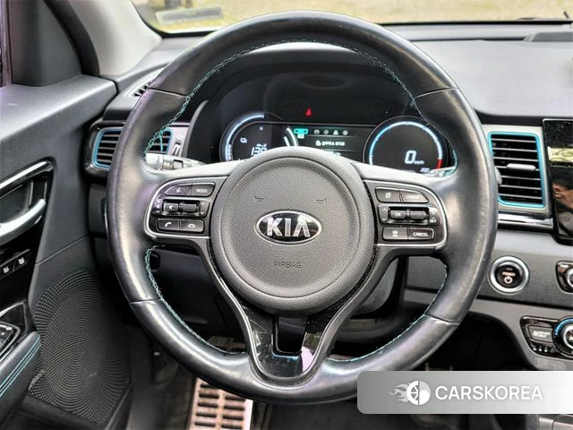 Kia Niro EV id 4246099 из Кореи 19