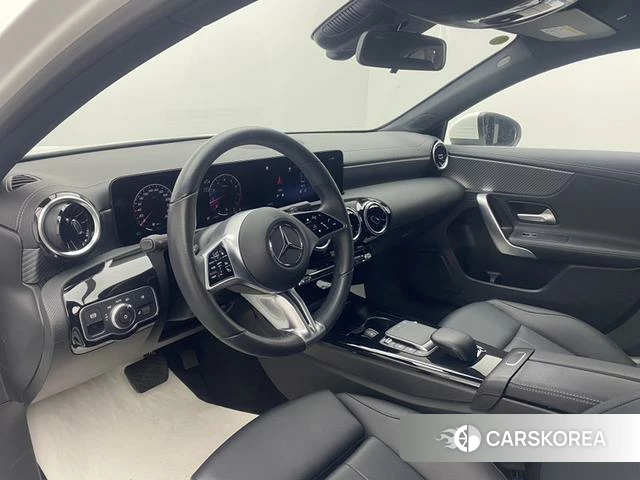 Mercedes-Benz Class A id 4208840 из Китая 30