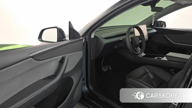 Tesla Model Y id 4879589 из Кореи 33