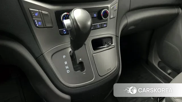 Hyundai The New Grand Starex id 2980811 из Кореи 19