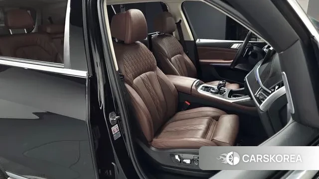 BMW X7 (G07) id 3373616 из Кореи 19