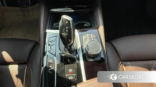 BMW 5 Series (G30) id 3832399 из Кореи 19