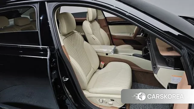 Hyundai Grandeur Hybrid (GN7) id 3731672 из Кореи 19