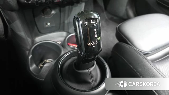 Mini Cooper id 4764699 из Кореи 29