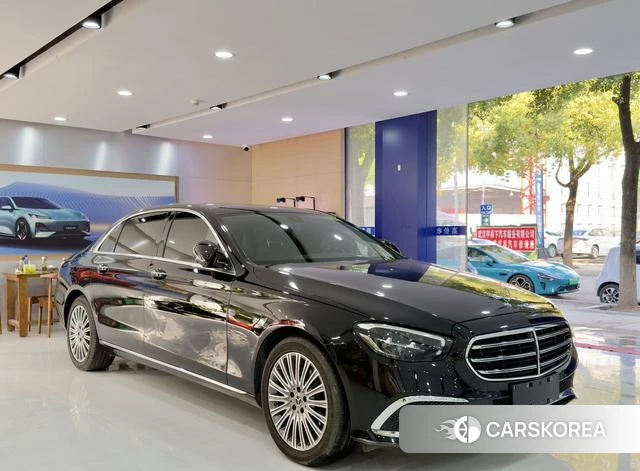 Mercedes-Benz E-class id 4255973 из Китая 15