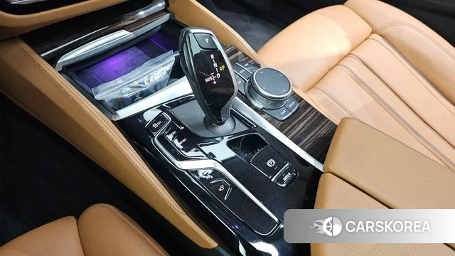 BMW 5 Series (G30) id 4586157 из Кореи 31
