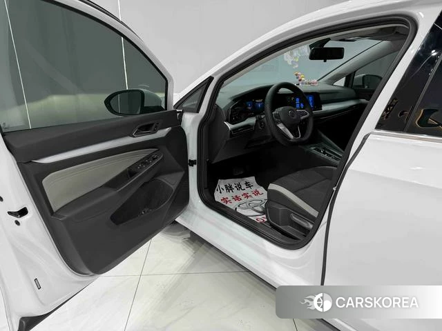 Volkswagen Golf id 4290953 из Китая 21