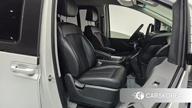 Hyundai Staria id 3566146 из Кореи 19