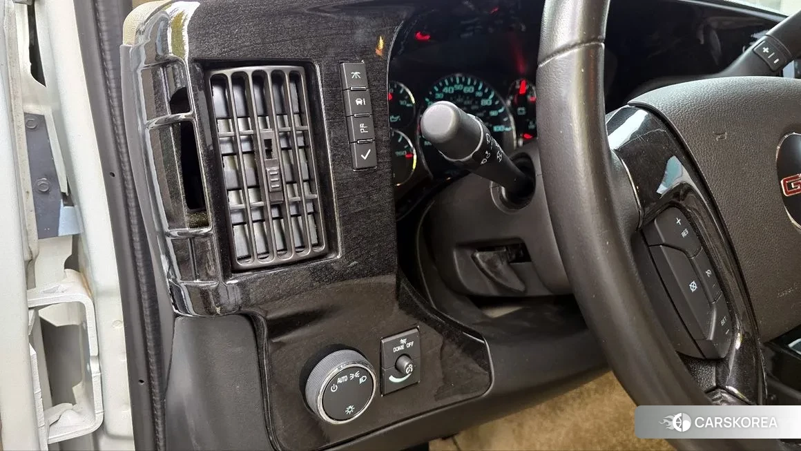 GMC Savana id 2134384 из Кореи 19