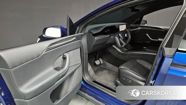 Tesla Model X id 3763327 из Кореи 19