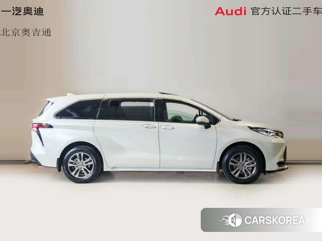 Toyota Saina id 4353337 из Китая 19