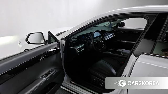 Hyundai Grandeur Hybrid (GN7) id 4394758 из Кореи 37