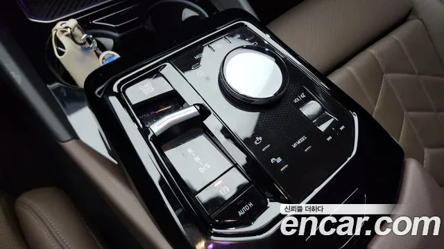 BMW 5 Series (G60) id 2837144 из Кореи 19