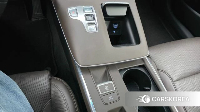 Hyundai The New Grandeur IG id 4433989 из Кореи 19