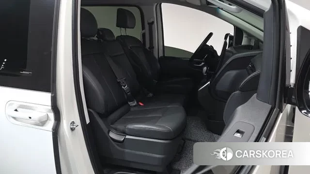 Hyundai Staria id 3763599 из Кореи 19