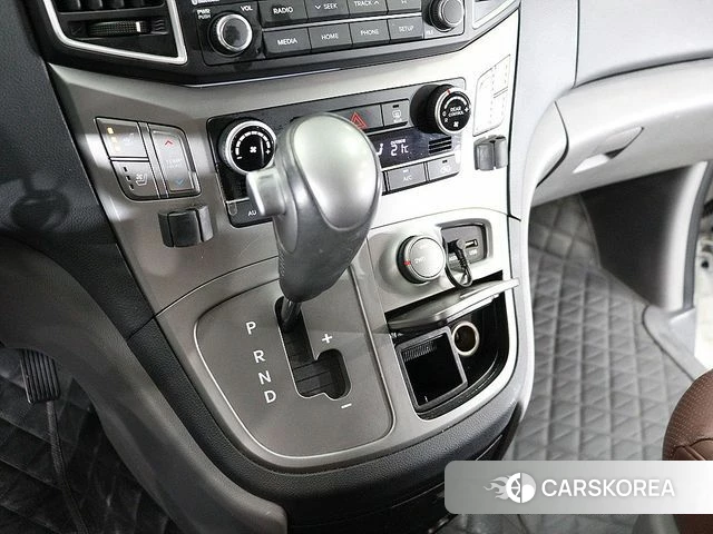 Hyundai The New Grand Starex id 4377205 из Кореи 19