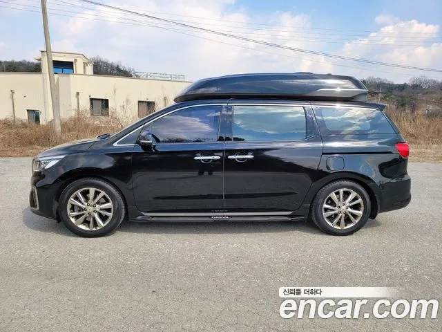 Kia The New Carnival id 2932661 из Кореи 19