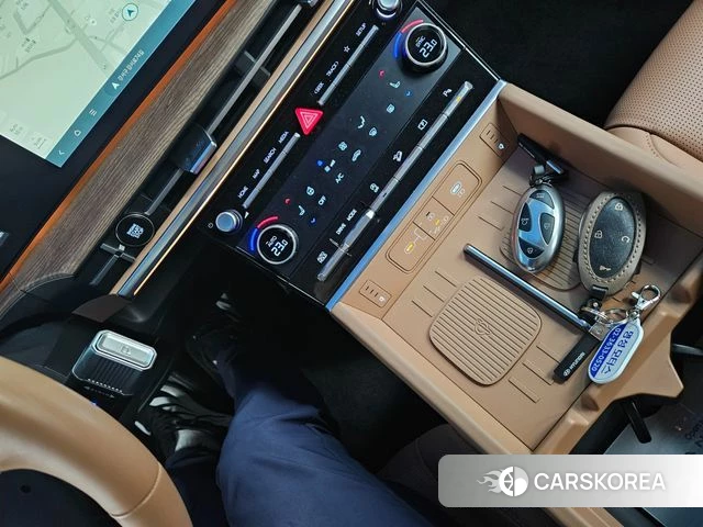 Hyundai Santa Fe (MX5) id 3891537 из Кореи 19