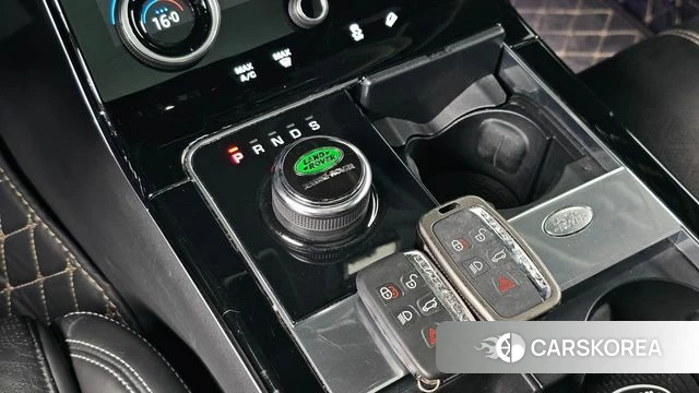 Land Rover Range Rover Velar id 4765304 из Кореи 35