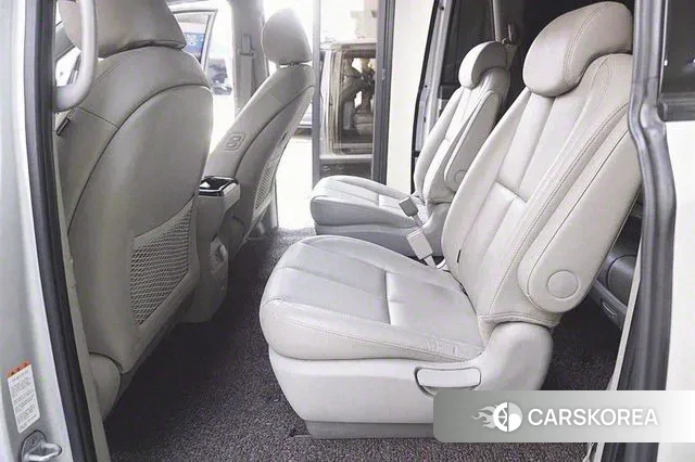 Kia The New Carnival id 2540402 из Кореи 19