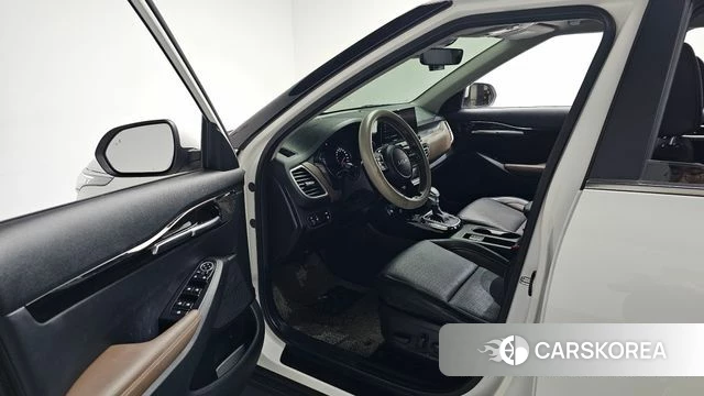 Kia Seltos id 4682966 из Кореи 31