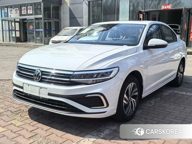 Volkswagen Bora id 4205757 из Китая 14