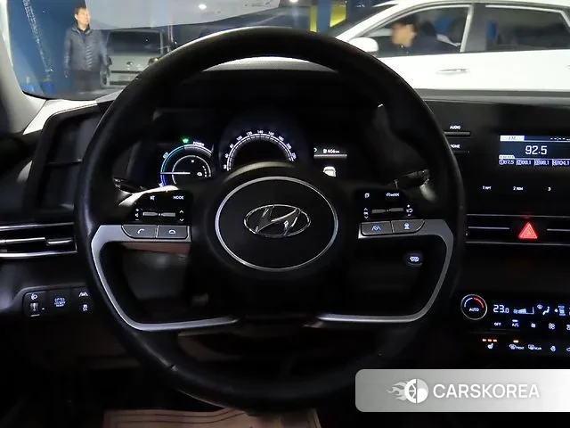 Hyundai Avante Hybrid (CN7) id 3751806 из Кореи 19