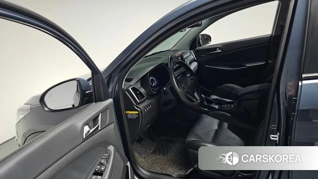 Hyundai All New Tucson id 4694000 из Кореи 31