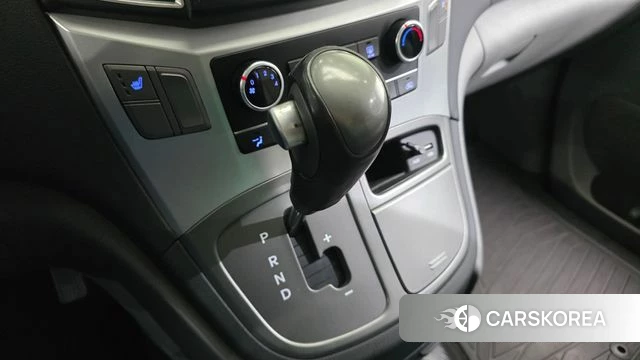 Hyundai The New Grand Starex id 3879706 из Кореи 19